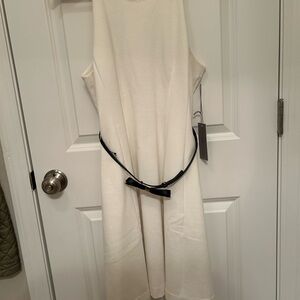 Jennifer Lopez Cream Midi Dress with Black Accent Beautiful dress for 🐣